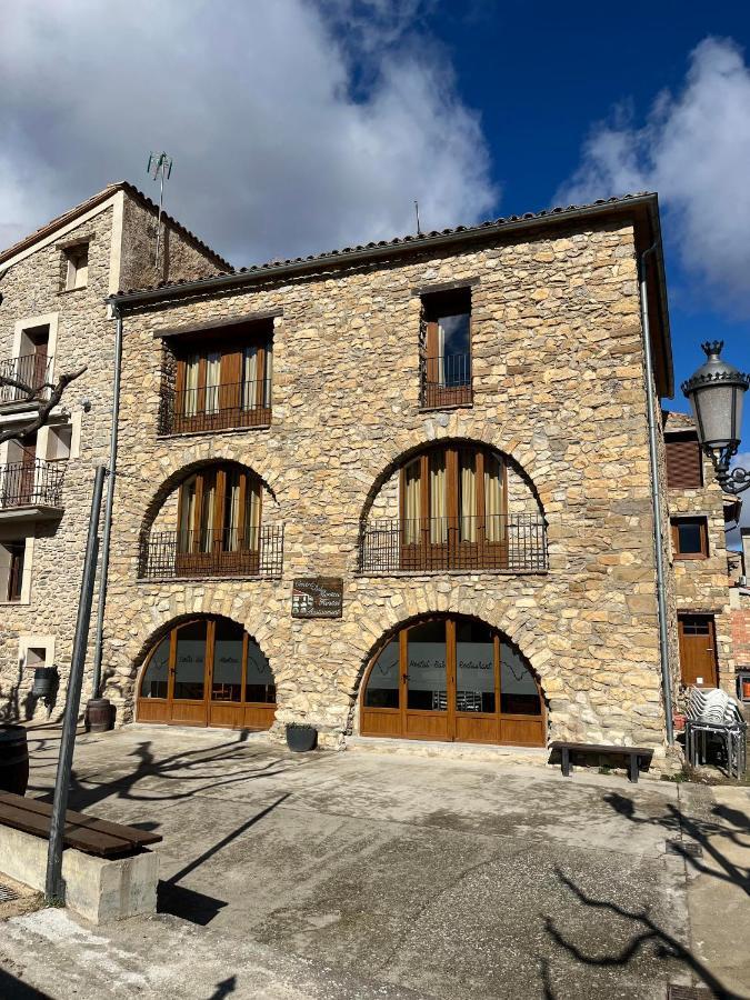 Hostal Centre Del Montsec Llimiana Luaran gambar