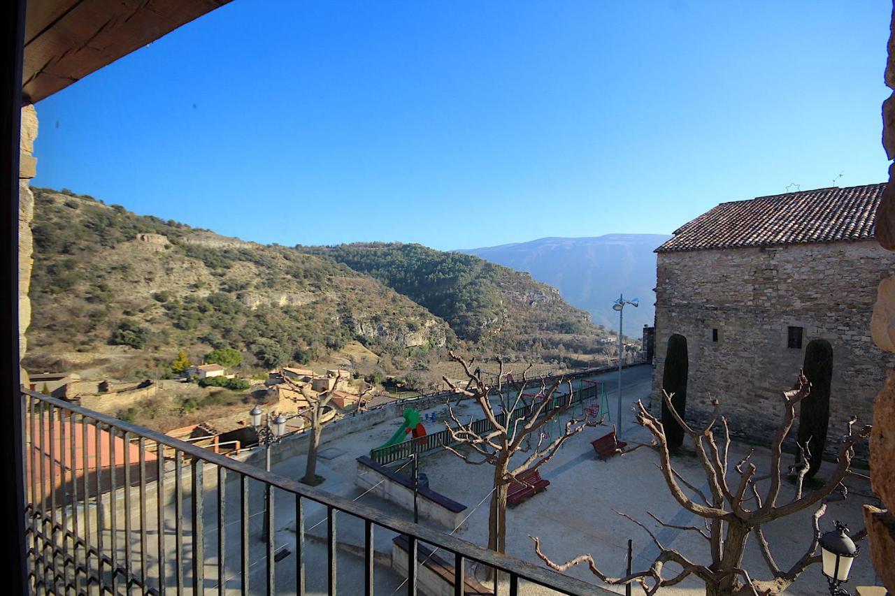 Hostal Centre Del Montsec Llimiana Luaran gambar