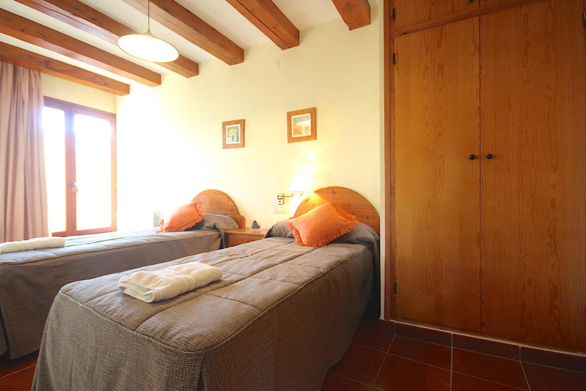 Hostal Centre Del Montsec Llimiana Luaran gambar