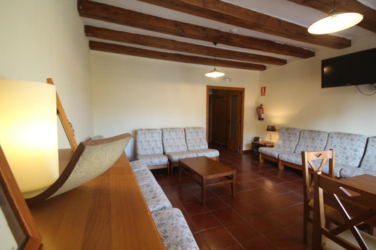 Hostal Centre Del Montsec Llimiana Luaran gambar