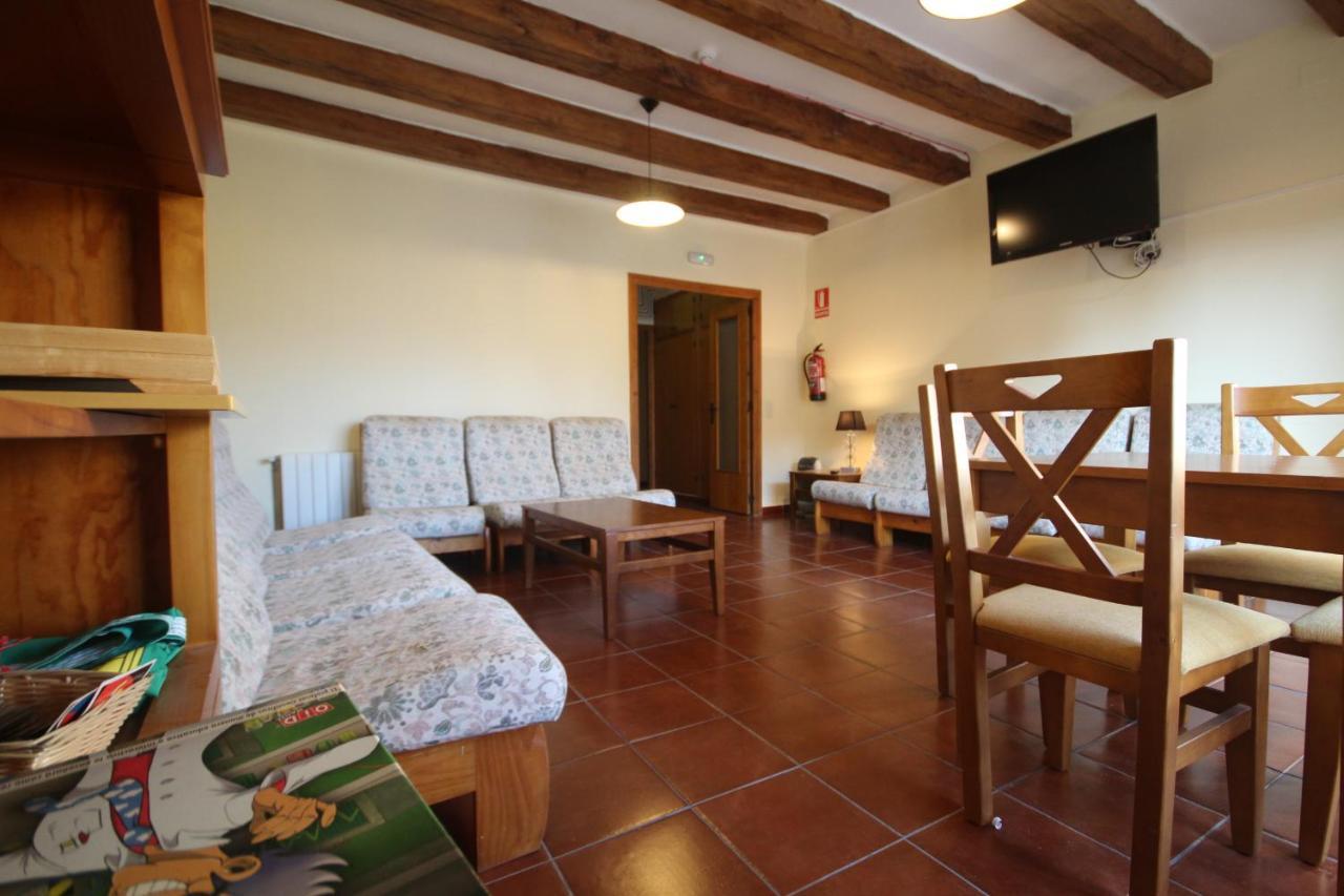 Hostal Centre Del Montsec Llimiana Luaran gambar